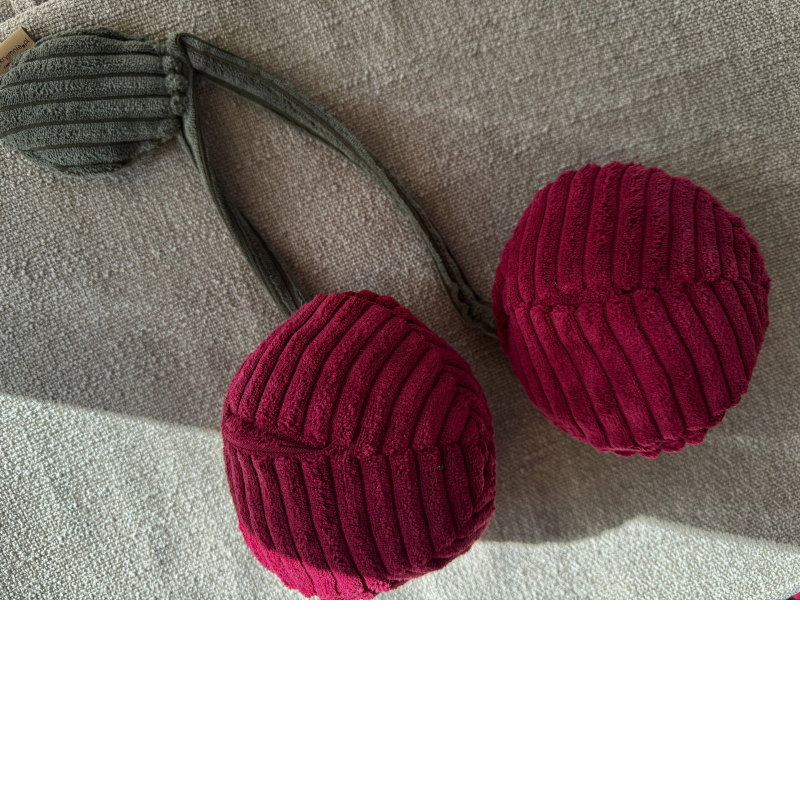 Zabawka węchowa Wiśnie - obrazek 3